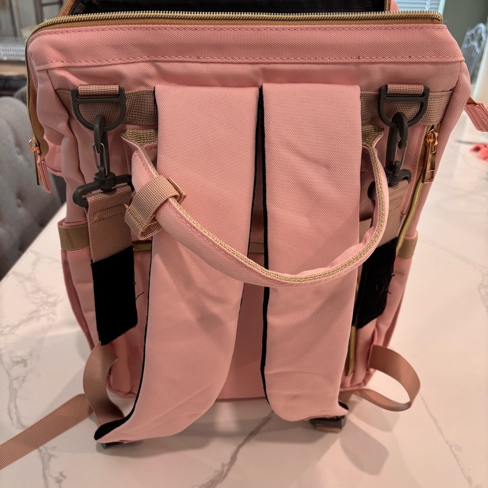 NWT, Rosegin, Diaper Bag, Backpack, Pink, Mint Condition - Picture 5 of 8